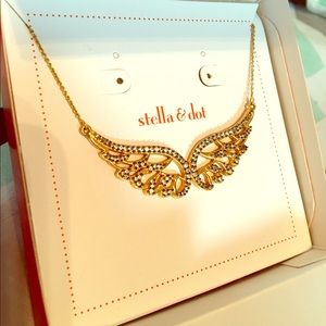 Brand New Stella & Dot angel wings necklace