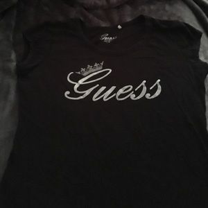 Black Guess T-shirt