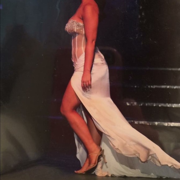 Size 2 pageant/formal gown-Prom - Picture 2 of 8