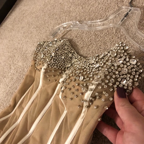 Size 2 pageant/formal gown-Prom - Picture 6 of 8