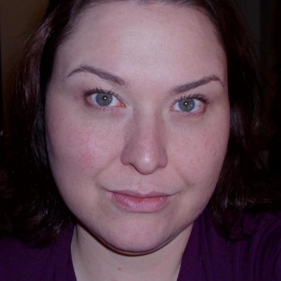 Meet your Posher, Leeanna
