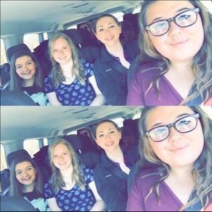 Meet your Posher, Grayson