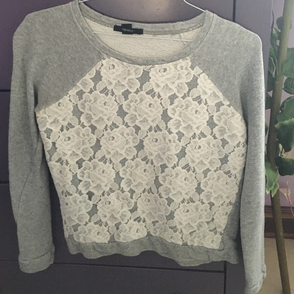 forever 21 sweater, gray and lace - Picture 1 of 4