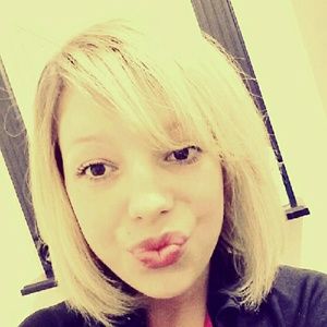 Meet your Posher, Megan