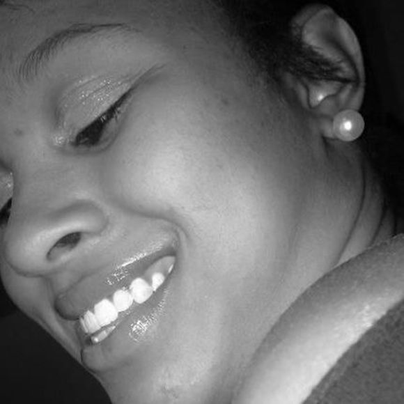 Meet your Posher, Jasmine