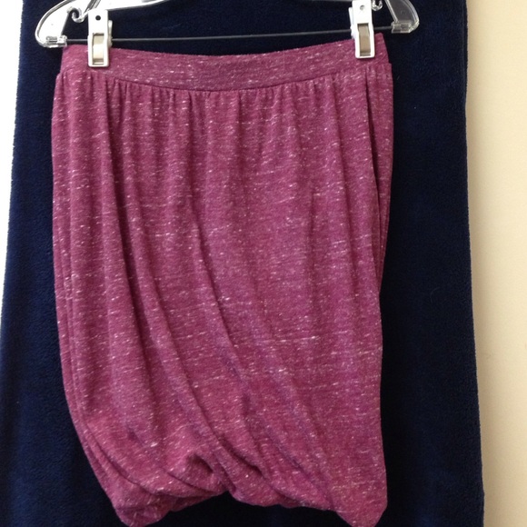 ⭐️SOLD⭐️Free People Maroon heather mini skirt XS