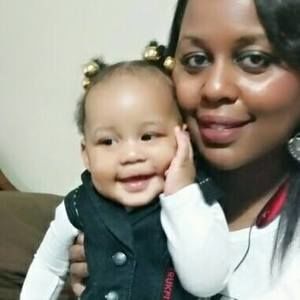 Meet your Posher, Latoya