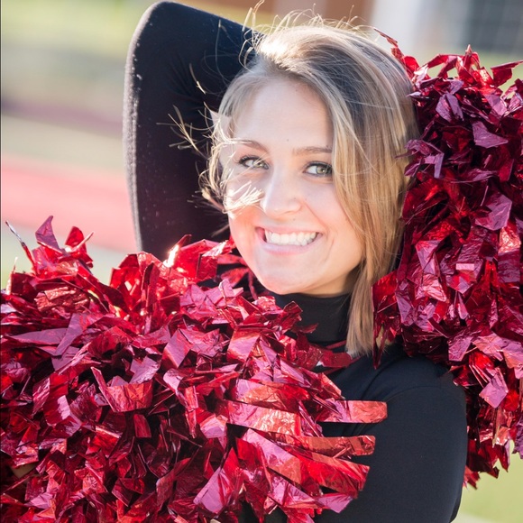 Meet your Posher, Emily - Picture 1 of 1