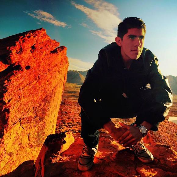 Meet your Posher, Josue