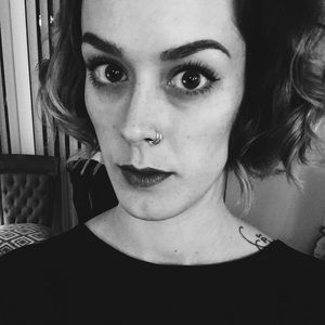 Meet your Posher, Madelyne