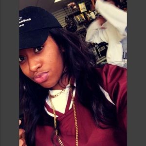 Meet your Posher, Nashelle