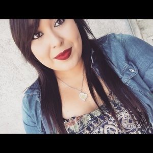 Meet your Posher, Lisette