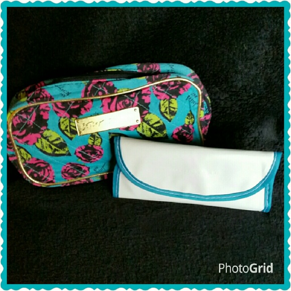 Betsey Johnson Makeup Bnib Eye Brushes Case Poshmark