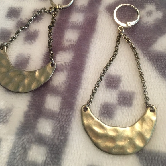 Cute earrings! - Picture 2 of 3