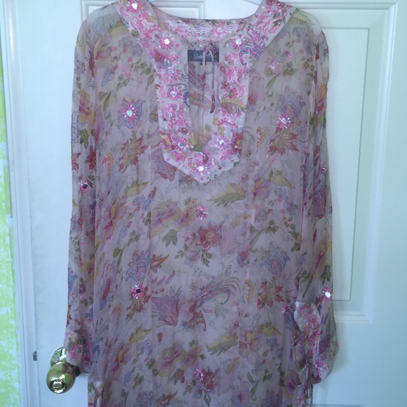 Sheer tunic with floral prints