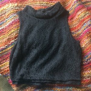 Cute cropped sleeveless turtleneck
