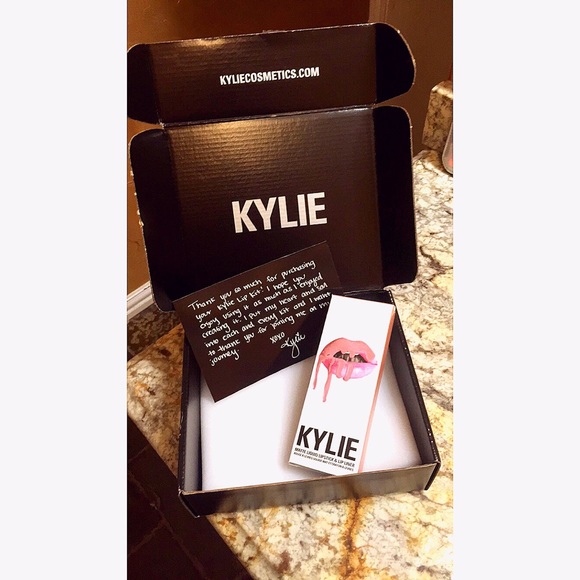 Kylie lip kit