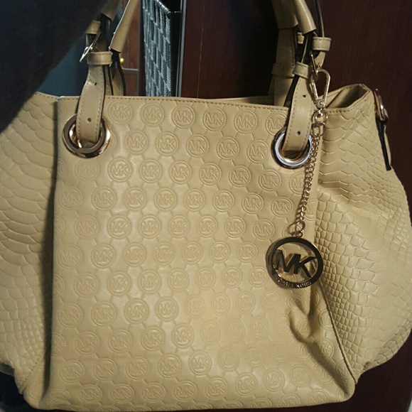 Beautiful inspired bag