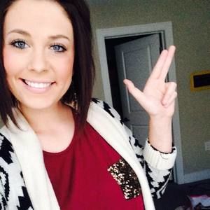 Meet your Posher, Kennedi