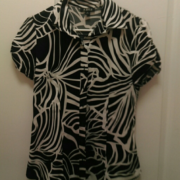 Cap sleeve, silky blouse