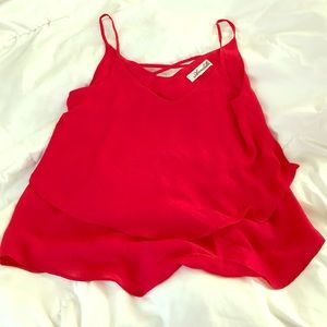 Flowy tank