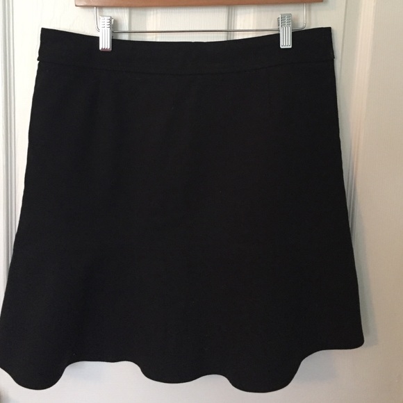 Black Gap flare skirt