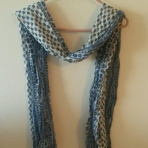 Neck scarf