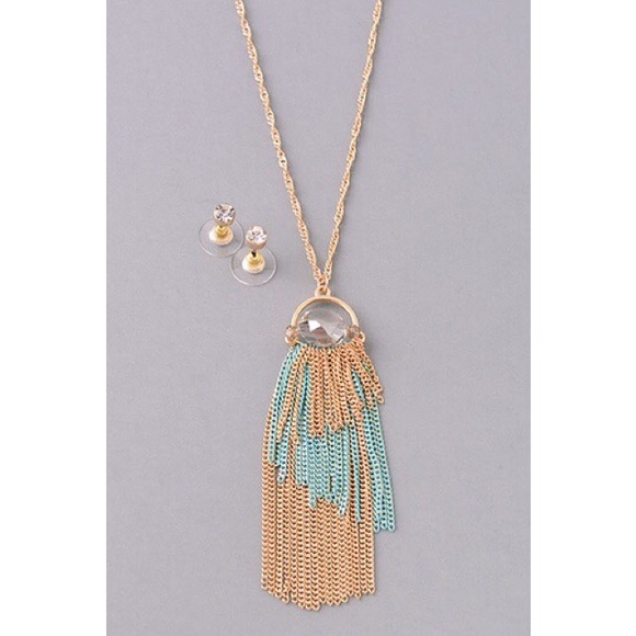 Stone Tassle Necklace & Earrings - Picture 3 of 4