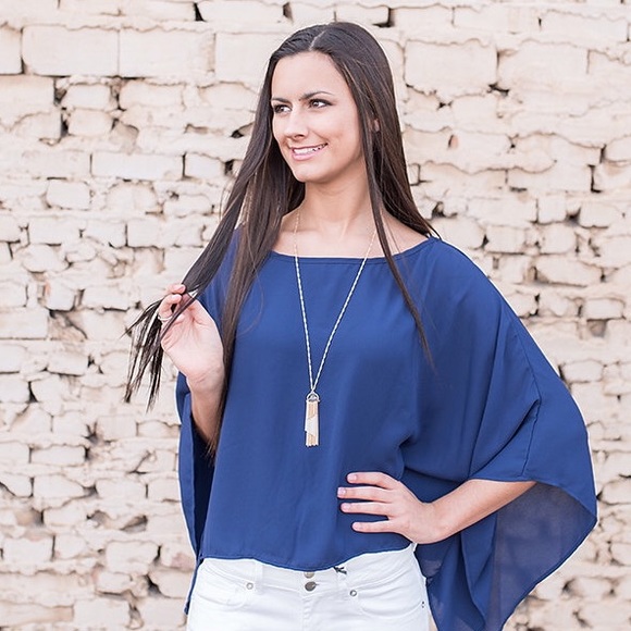 Stone Tassle Necklace & Earrings - Picture 4 of 4