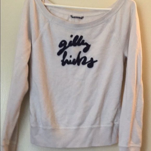 Gilly Hicks pull over sweater size M