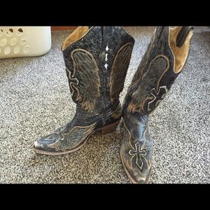 Corral size 9B cowboy boots