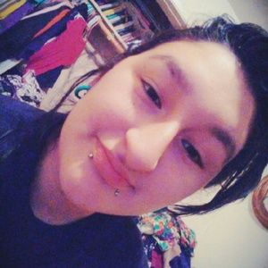 Meet your Posher, Darien