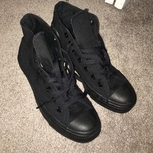 Brand new black high top converse wo 7 men 5