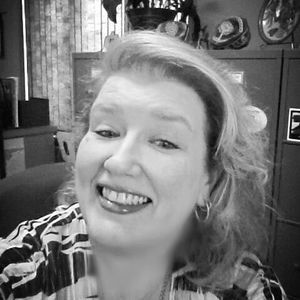 Meet your Posher, Malinda