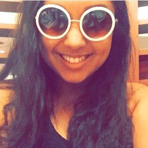 Meet your Posher, Victoria