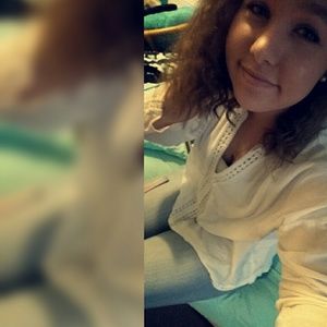 Meet your Posher, Ariel