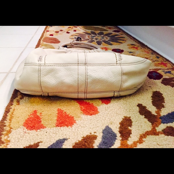 ~SOLD~ Authentic Fossil ~ Quality Leather - Picture 4 of 4