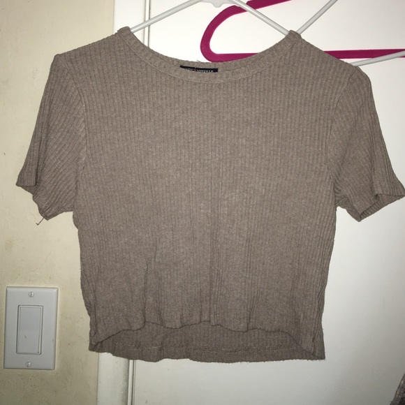 Brandy Melville Crop