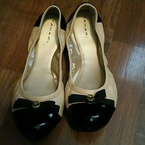 Tahari ballet flats