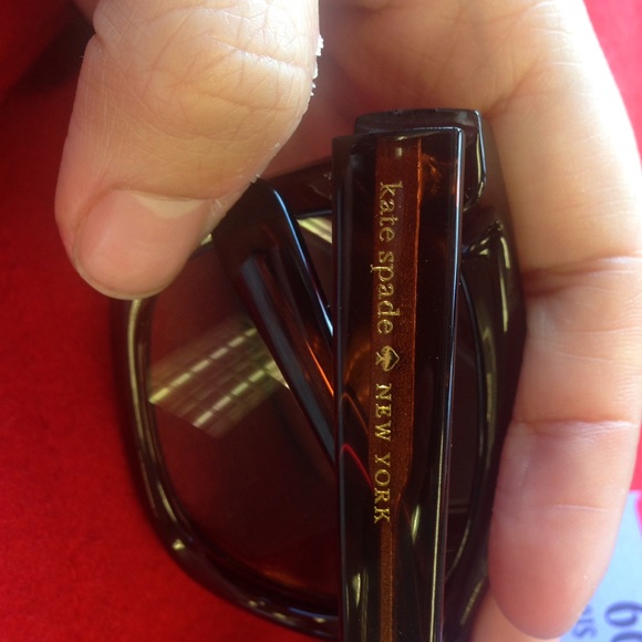 💰SOLD💰Kate Spade Brown Wayfarers - Picture 3 of 4