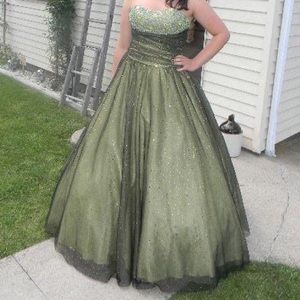 Olive Ball Gown Prom Dress. Gold Sparkles! ✨