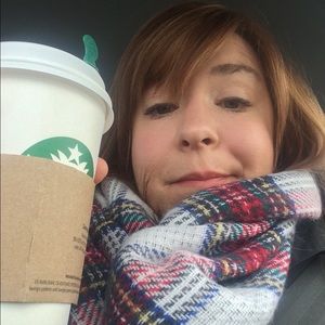 Meet your Posher, Natalie