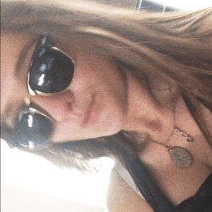 Meet your Posher, Jamie