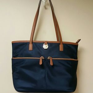 Authentic Michael Kors Kempton Pocket Tote