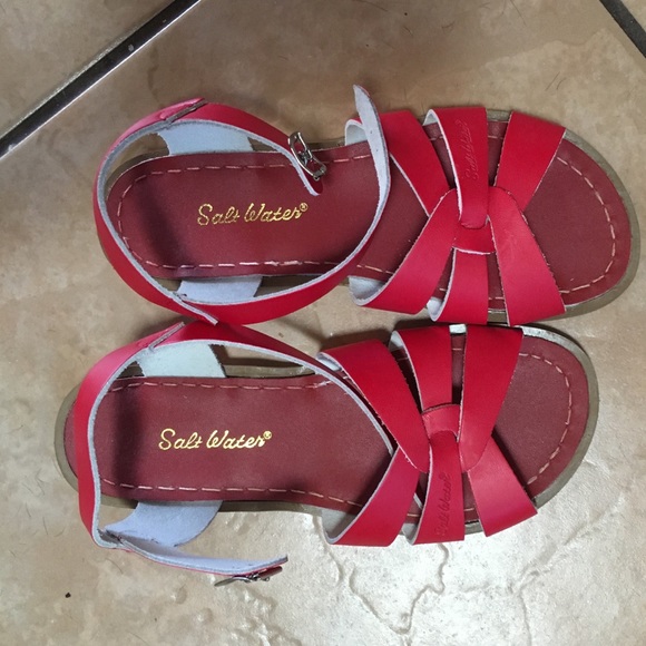 Red Saltwater Sandals