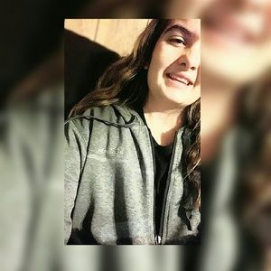 Meet your Posher, Brittney