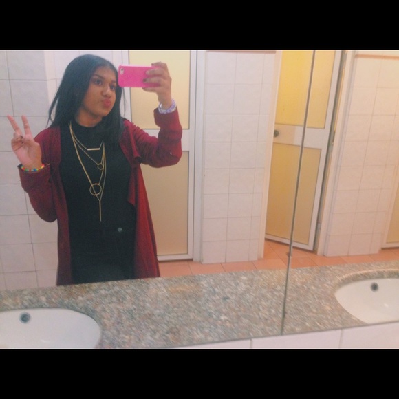 Meet your Posher, Melissa