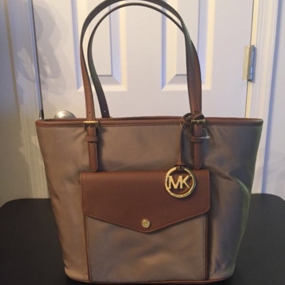 ‼️SALE ‼️Brand new Michael Kors Handbag