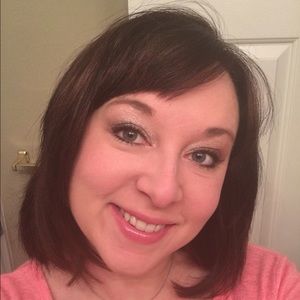 Meet your Posher, Bethanu