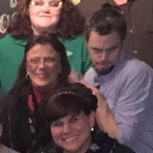 Meet your Posher, Pepe